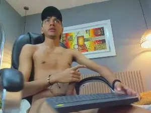 Cam4 Adult Video Chat of markbow