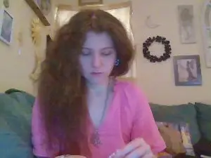 Cam4 Sex Chat of QueenCrimson