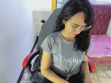 Cam4 Adult Webcams of alison_moon7