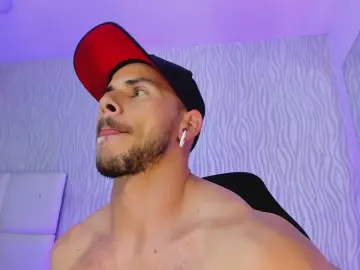 dylan_jacobx from cam4