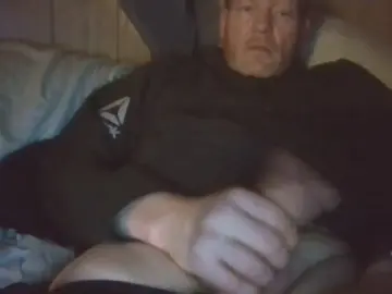 Cam4 Free Live Porn of Ryanhay19