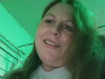 Cam4 Watch Live Sex Cams of Shyredhead26