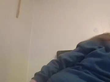 Shyredhead26 from cam4