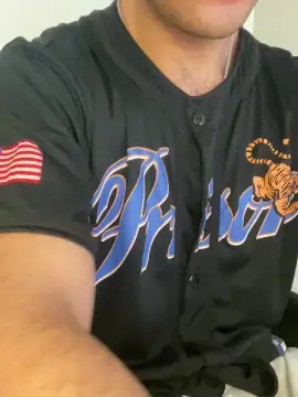 Cam4 Adult Webcams of hairyboy22cm