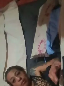 Cam4 Live Sex Cam of Guillermo1982