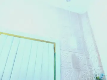 Cam4 Live Sex of Rebbeca_Mitchel