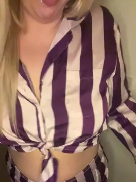 Cam4 Best live sex cam show of Thickmama24