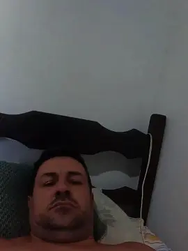 Cam4 Nude Webcam of Luis8164899