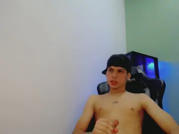 Cam4 Nude Webcam of dilan_hott_