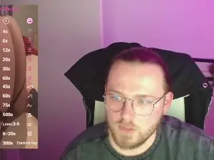 Cam4 Private Sex Chat of Beachboy_04