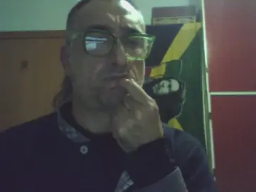 Cam4 Live Sex of ortijah