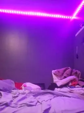 Cam4 Live Sex of Klasick69