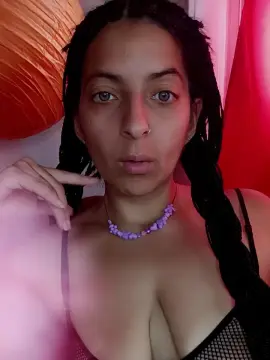 Cam4 Best live sex cam show of Ojitosverdess