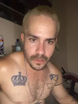 Cam4 Live Porn of pedro5946