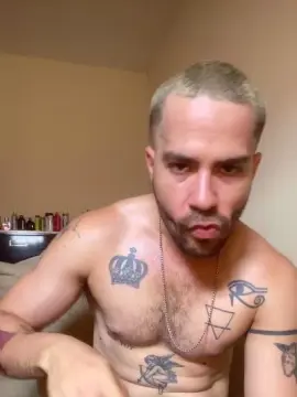 Cam4 Live Porn of pedro5946