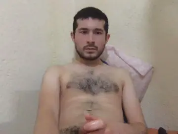 Cam4 Sex Chat of Victor_ready4u