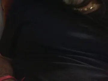 Cam4 Live Porn of bigjohnnyroc