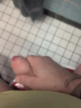 Cam4 Free Live Porn of tommynrw74