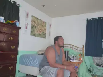 Cam4 Adult Webcam of Youngblaccman69