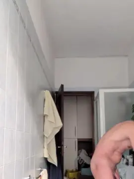 Cam4 Nude Webcam of bruceconte