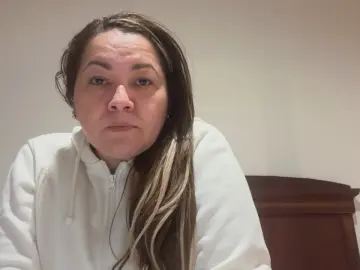 Cam4 Sex Cam of AlaskaVilla