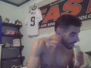 Cam4 Adult Webcam of Bigtoyguy34