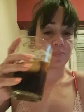 Cam4 Free Porn Cam of HotMiaSeduce