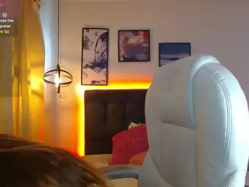 Cam4 Watch Live Sex Cams of amelierose1