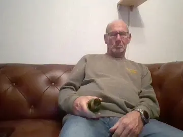 Cam4 Watch Live Sex Cams of libido27