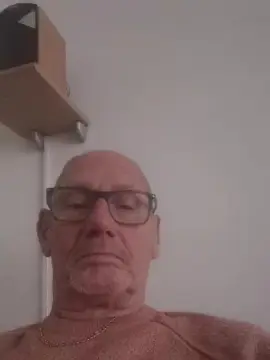 Cam4 Free Live Porn of libido27