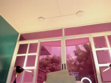 Cam4 Sex Chat of MelanieRoux