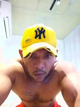 Cam4 Sex Chat of santiago2282