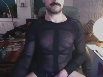 Cam4 Live Sex Cam of tom0819