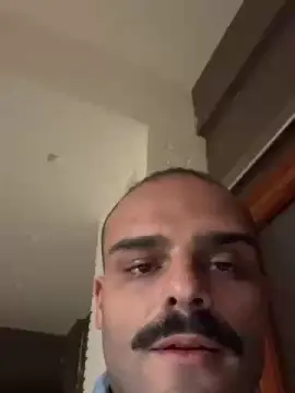 Cam4 Free Live Porn of Cagnalux