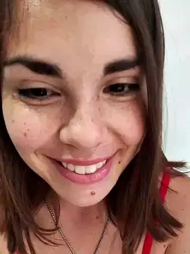 Cam4 Watch Live Sex Cams of Desiree025