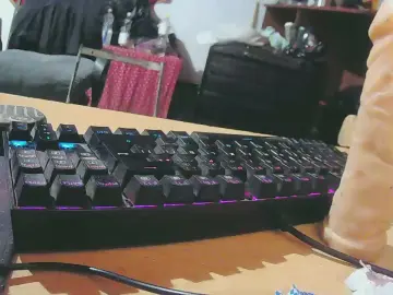 Cam4 Free Porn Cam of Tommmy_