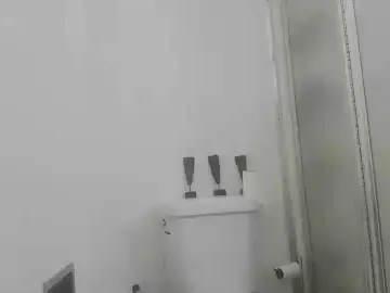 Cam4 Adult Video Chat of fughazie1