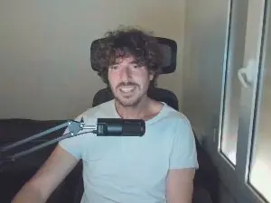 joaquin420_hot from cam4