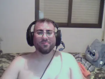 Cam4 Free Porn Cam of OscarMonNa