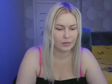 Cam4 Live Sex of CrystallAngel