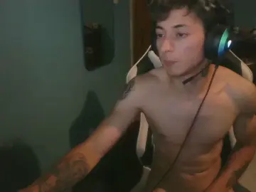 Cam4 Watch Live Sex Cams of ReyAbsoluto