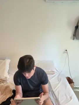 Cam4 Live Sex Cam of MlkGato01