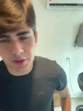 Cam4 Live Porn of MlkGato01