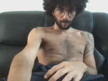 Cam4 Live Sex of Marcosmaia2