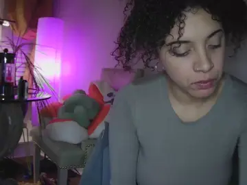 Cam4 Sex Chat of omninihilWIFE