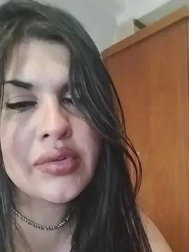 Cam4 Free Live Porn of sexyy182