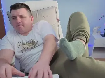 Cam4 Live Porn of Basy8