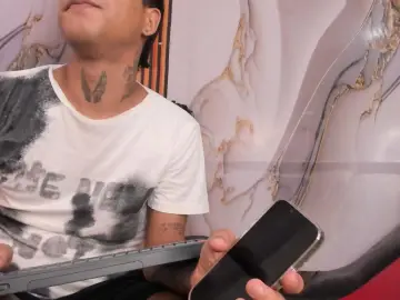 Cam4 Live Sex of Julian_and_Axel