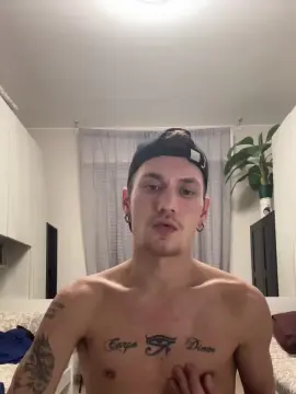 Cam4 Nude Webcam of aleksejfun