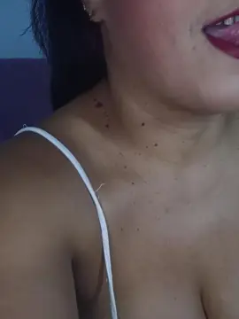 Cam4 Watch Live Sex Cams of camila_squirt69